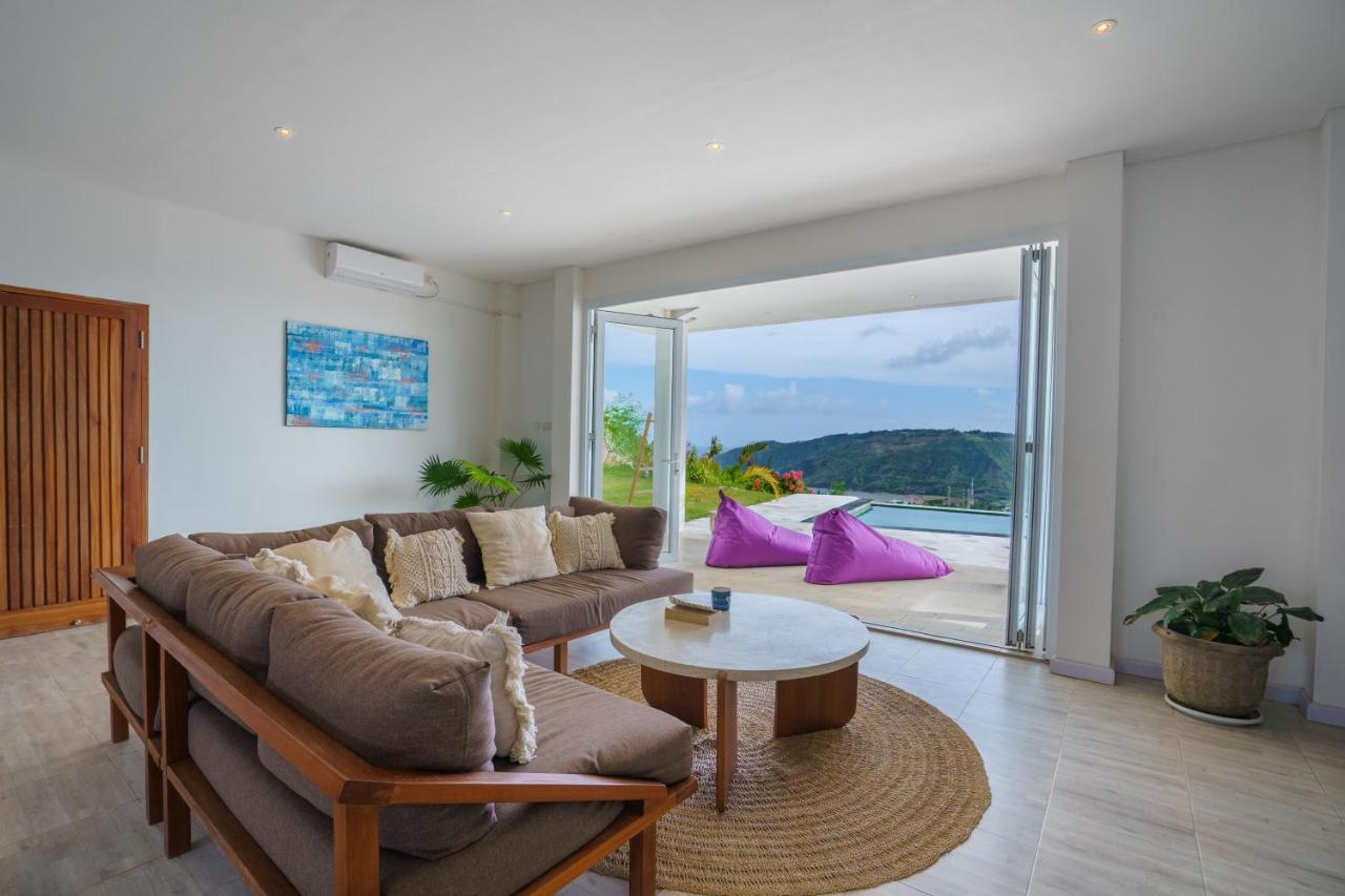 Villa Santosa Heights Kuta  Экстерьер фото